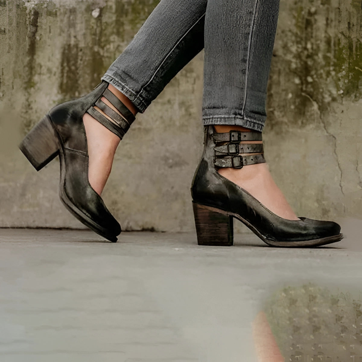 Black Leather Mary Janes Chunky Heel Ankle Strap Avencea black-leather-mary-janes-chunky-heel-ankle-strap-avencea