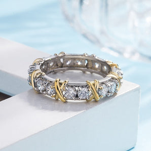 Avencea - Platinum Cross Ring with Zirconia