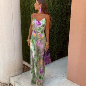 Avencea - Colorful, Sexy Maxi Dress with Tie-Dye Pattern and Removable Scarf