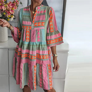 Avencea - Elegant Midi Dress with Striking Pattern