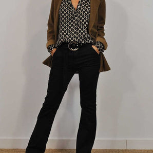 Avencea | V-Neck Blouse