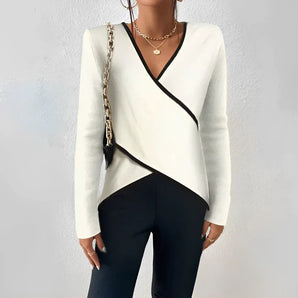 Avencea - Long-Sleeved Top with V-Neck Made of High-Quality Fabric