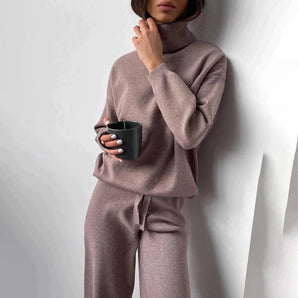 Avencea - Comfortable Cashmere Set with Timeless Style and Design