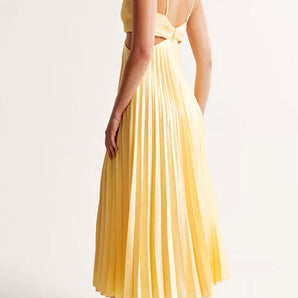 Avencea – Sleeveless Maxi Dress with V-Neck and Pleated Skirt