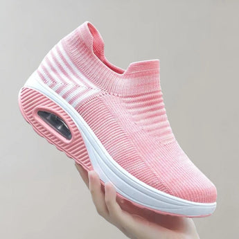 Black knit slip-on sneakers in rose color, size 43, featuring a breathable and lightweight design suitable for sports and outdoor activities.