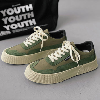 Black platform fashion sneakers with a textured sole, ankle-height design, and green accents, size 47.