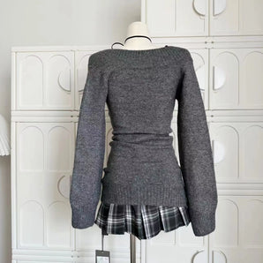 Charcoal Grey Women's Wool Blend Crew Neck Sweater - Ribbed Waist
