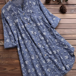 
A women's 3/4 sleeve vintage casual floral linen tunic in blue and white with black and purple accents, available in size 3XL.