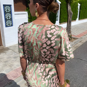 Green Pink Leaf Chiffon Dress featuring short sleeves and a fashionable summer design with a focus on the waist and shoulder area.