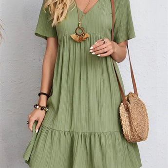 Green pleated midi dress with short sleeves, designed for summer casual wear in size 3XL.
