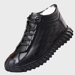 Men's black leather sneaker with fur lining, designed for waterproof performance in winter conditions.