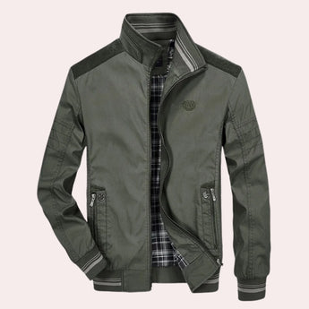 Men's green lightweight bomber jacket, featuring a casual zip-up design perfect for spring fashion. The jacket includes pockets and a collar, with long sleeves, shown in size 4XL.