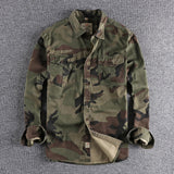 Men's military camouflage jacket featuring a tactical design with a durable fabric, long sleeves, and a standard collar; suitable for outdoor and tactical use.