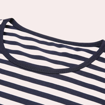 Men's slim fit long sleeve crew neck tee featuring black and white horizontal stripes.