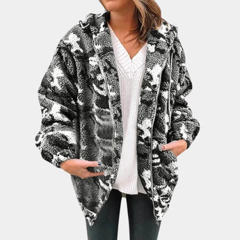Men's gray thermal outdoor camo hoodie in forest military pattern, featuring long sleeves, a high collar, and a relaxed fit, size XL.