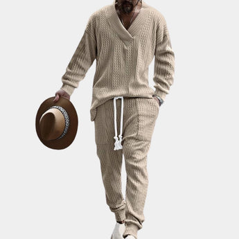 Men's khaki cable-knit hoodie and pants set in size XL, featuring a cozy winter design with long sleeves and a fitted trouser style.