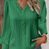 Green ruffled blouse featuring lace details, designed for women. The top is long-sleeved and styled with a dress shirt collar, ideal for a 4XL size.