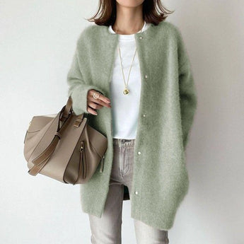 Oversized beige wool cardigan for women, featuring long sleeves, a collar, and a relaxed fit, suitable for winter fashion, displayed in a green XL variant.
