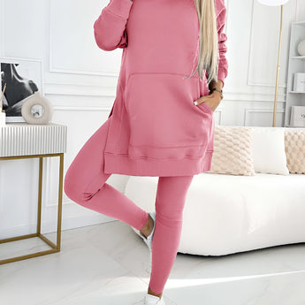 Oversized pink hoodie and leggings set in size 3XL, featuring a trendy urban streetwear style with comfortable sleeves and a relaxed fit.