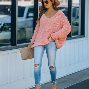 Oversized Pink Sweater & Light Blue Jeans - Trendy Spring Outfit