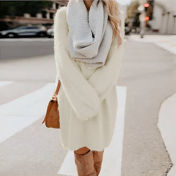 White knee-length wool coat for women in 3XL size, featuring long sleeves and fashionable winter design.