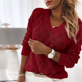Red cable knit women's sweater in size XL, showcasing a chunky textured design perfect for fall fashion. The sweater features a round collar, long sleeves, and a cozy fit.