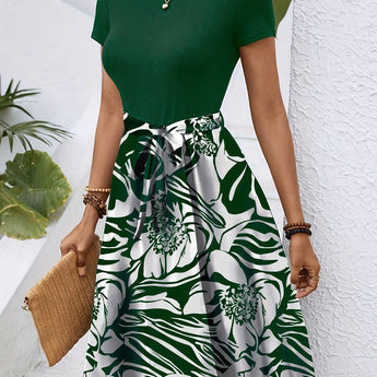 Dark green high-waisted A-line skirt with a floral pattern, suitable for women's fashion in 2XL size.