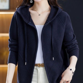 Marine blue ribbed knit sweater with zipper, featuring long sleeves and a comfortable fit, ideal for warm winter fashion. The sweater is showcased in size XL.