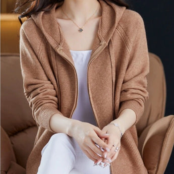 Red ribbed knit sweater with a zipper, shown in camel color and XL size, featuring long sleeves and a comfortable fit, ideal for warm winter fashion.