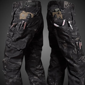 Military-grade black camouflage cargo pants in 2XL, featuring multiple pockets and water-resistant material.