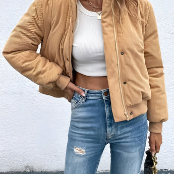 Tan corduroy bomber jacket for women featuring a trendy fall design, in a cachi color with long sleeves and a comfortable fit.