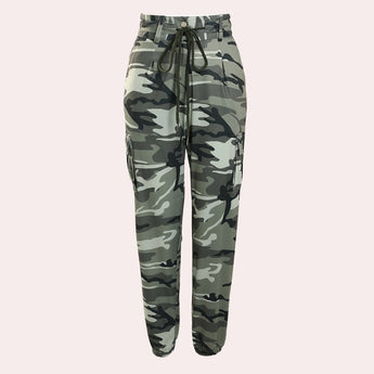 Trendy women's slim fit high-waisted camo cargo pants in camouflage pattern, shown in size XL. The pants feature a stylish design suitable for fashion-forward individuals, highlighting the camouflage pattern prominently.