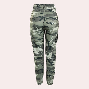 Trendy women's slim fit high-waisted camo cargo pants featuring a camouflage pattern, modeled by a person.