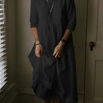 Vintage white linen dress in a bohemian loose fit with lightweight fabric, featuring a knee-length design, long sleeves, and a rounded collar, displayed in a Nero color variant, size 5XL.