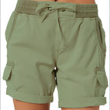 Women's green cargo shorts in size 3XL with an elastic waistband, featuring multiple pockets, designed for lightweight comfort in the summer.