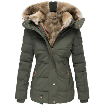 Women's green insulated parka in size 5XL featuring a fur-trimmed hood, long sleeves, and practical pockets, designed for warmth and style.