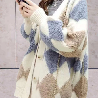 Cream white women's chunky knit houndstooth oversized cardigan sweater in size XL, featuring long sleeves and a relaxed fit, showcasing a blend of white and grey textile patterns.
