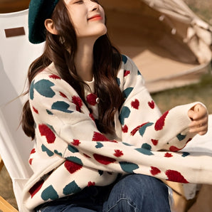 Women's Oversized Heart-Pattern V-Neck Sweater - Cozy Autumn Knitwear
