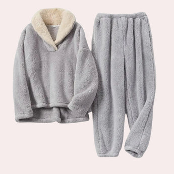 Women's gray fleece pajama set in size 2XL featuring a plush hoodie loungewear design with long sleeves and a comfortable woolen texture.