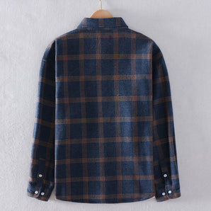 Avencea - Casual Checked Shirt for Men with Versatile Collar and Button Closure