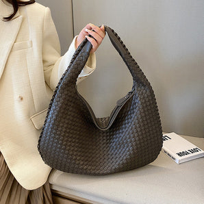 Avencea - Woven Bag