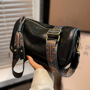 Avencea - Stylish Crossbody Bag
