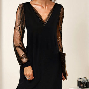 Avencea - Classic Evening Dress - Dress with V-Neck