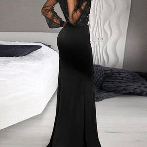 Elegant, Shiny Evening Dress in Black with Sequins and Ruffled Hem