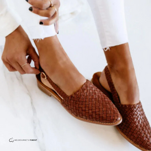 Avencea Adjustable Stylish Slip-ons