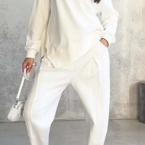 Avencea | Comfortable Two-Piece Set for a Relaxed and Stylish Outfit