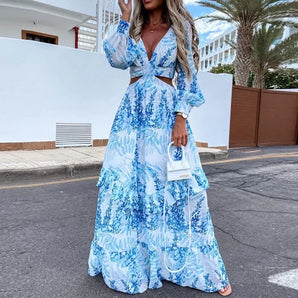 Elegant Long Dress with V-Neck and Side Slit