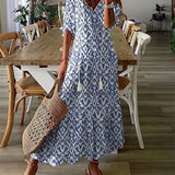 Bedrucktes langes Kleid mit V - Ausschnitt und Halbarm - Weber Baden - Casual Dresses