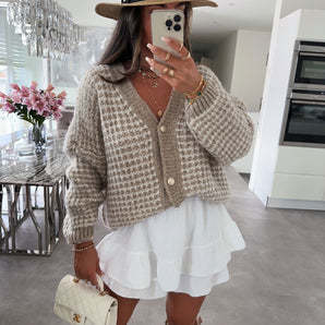 Avencea Taupe - Highly Elastic and Smooth Fabric, Suitable for Sizes XS to L, Model Height: 1.65 m