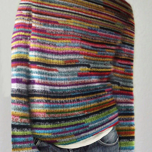 Avencea - Unique Striped Long Sleeve Sweater for Timeless Style and Design
